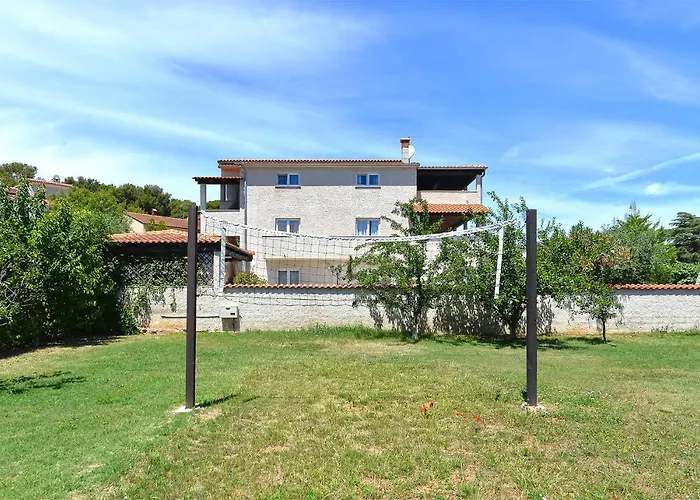 Holiday home House Vesna 2101