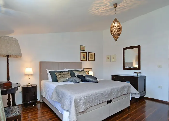 House Vesna 2101 Holiday home Pula