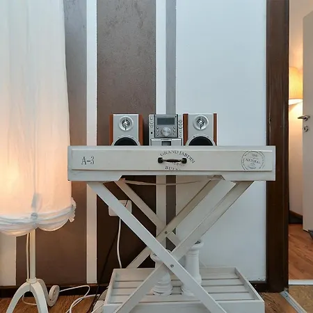 House Vesna 2101 * 풀라