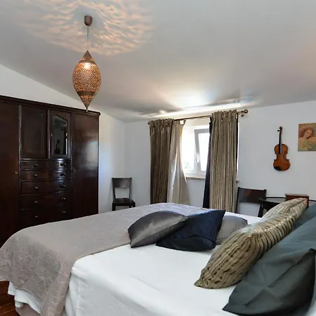 House Vesna 2101