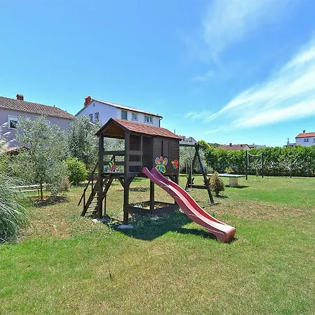 Vakantiehuis House Vesna 2101 Pula