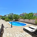 House Vesna 2101